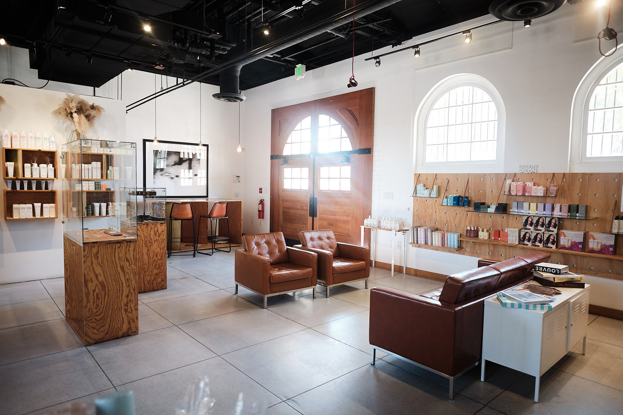 BOOK APPOINTMENT - SALON SALON